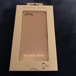 Michael Kors iPhone 7/8 cell phone case.